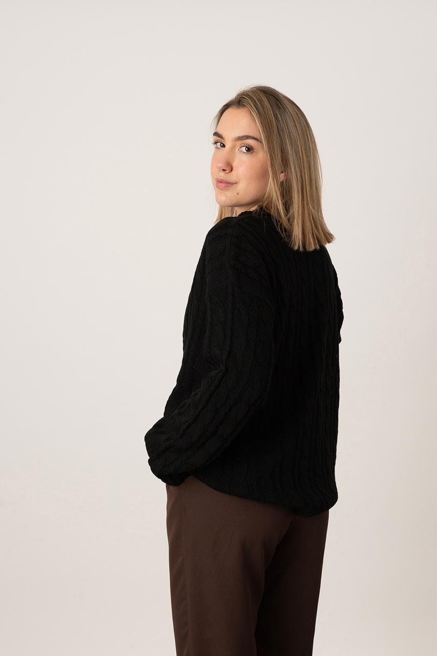 Sweater Gina - WhatsApp%20Image%202026-08-03%20at%202.06.32%20PM.jpeg