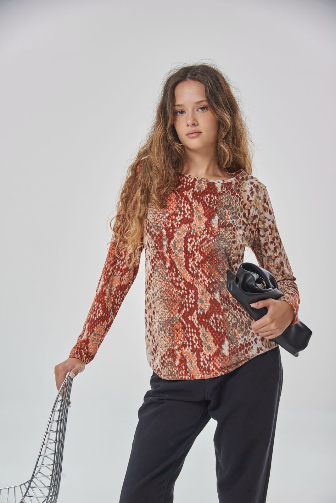 Remera Gamuza - WhatsApp%20Image%202026-02-25%20at%2011.26.44%20AM%20(2).jpeg