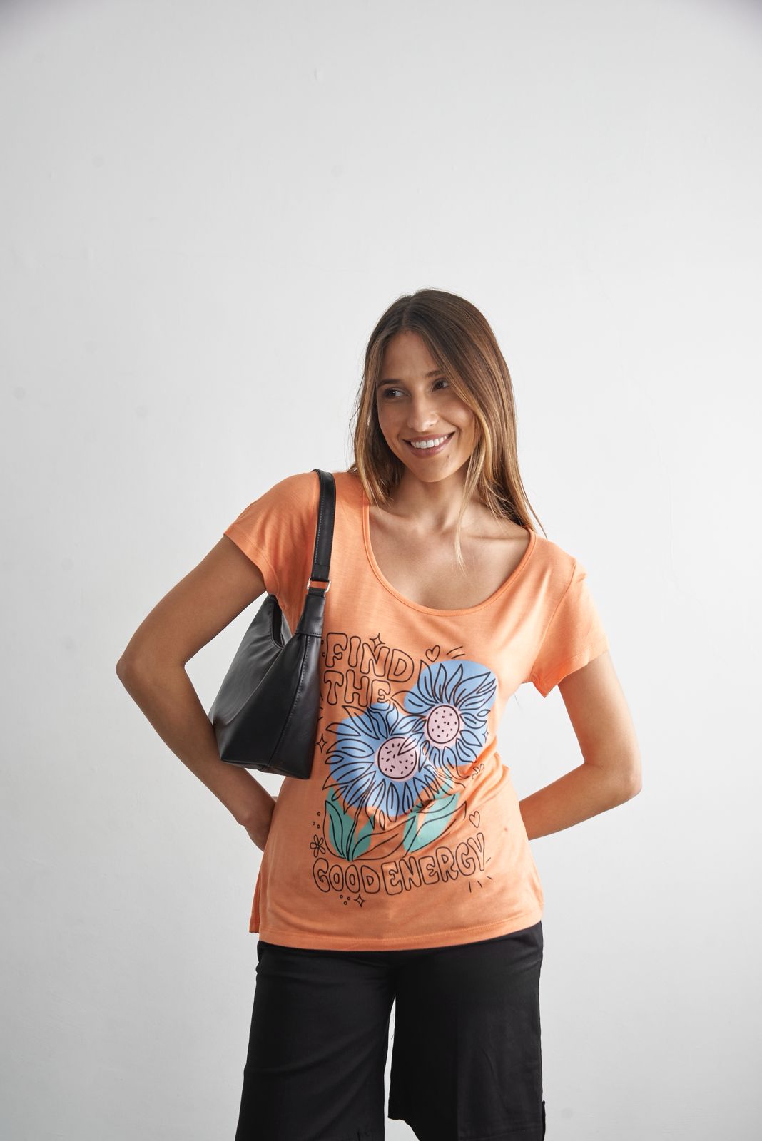 Remera Energy - WhatsApp%20Image%202025-10-16%20at%2008.28.04%20(1).jpeg