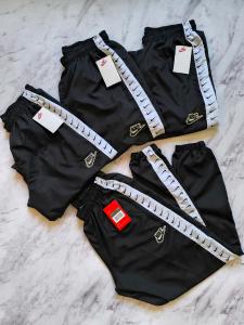 Pantalon Rompeviento Nike