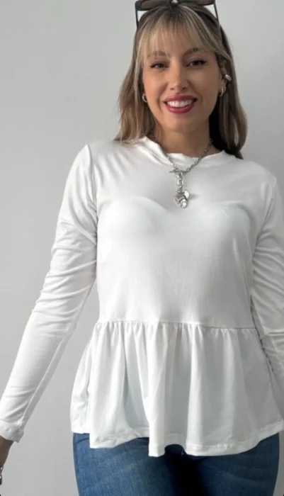 Camiseta con Volado Modal Soft