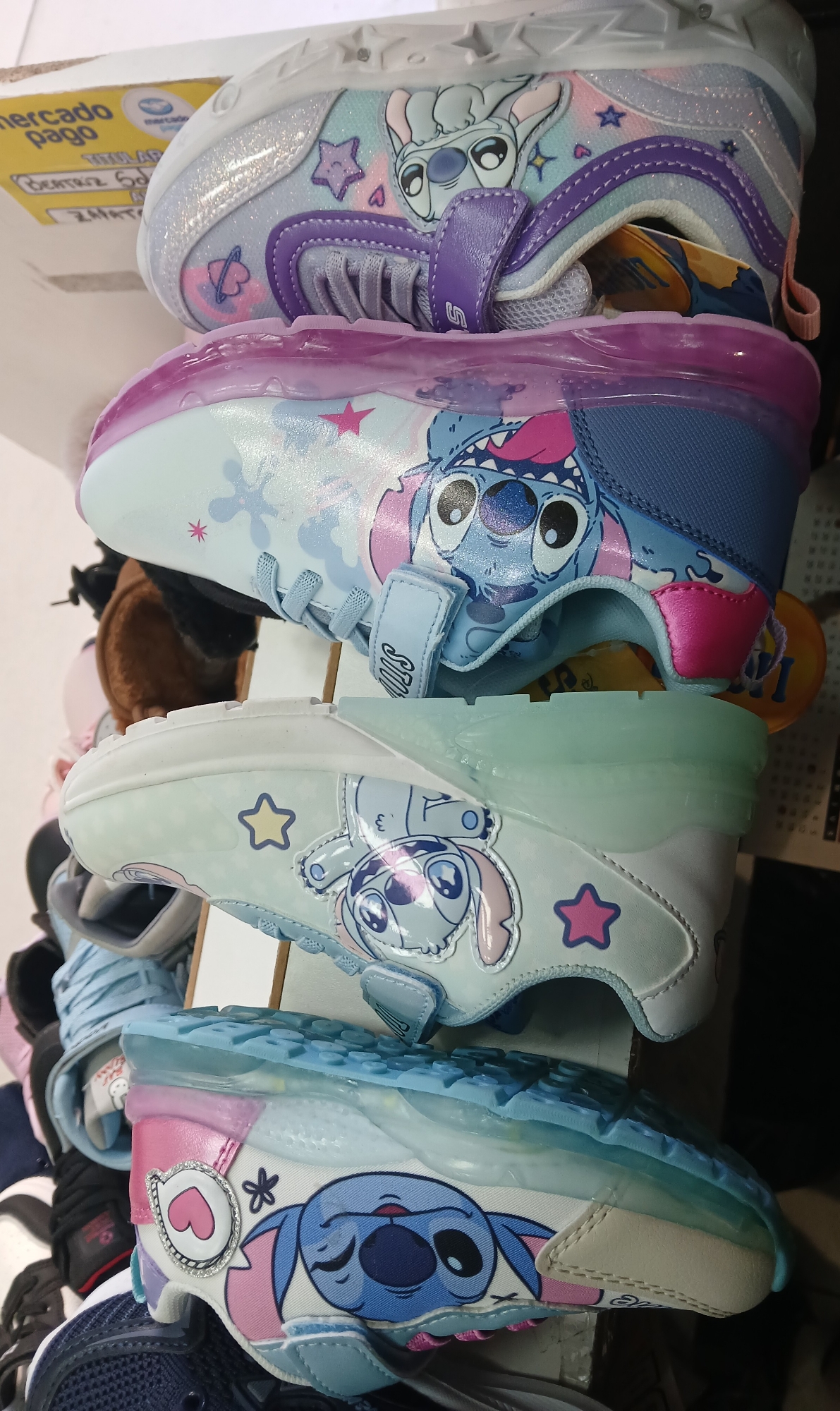 Zapatillas  Stich  / con Luces /edición Especial Día del Niño - Imagen 3