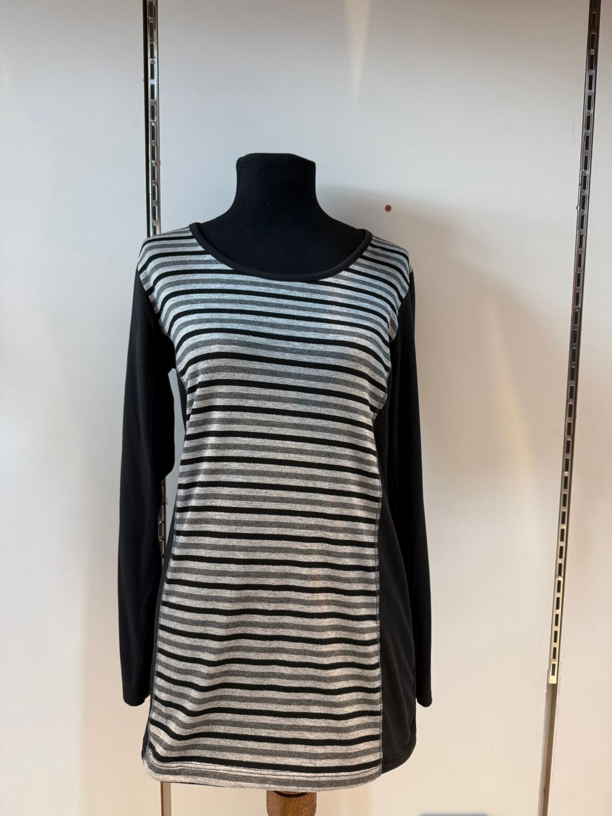 Camiseta Razo - WhatsApp%20Image%202025-05-14%20at%2009.40.41.jpeg