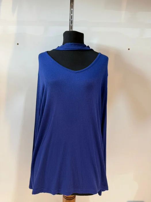 Camiseta Morley Escotado