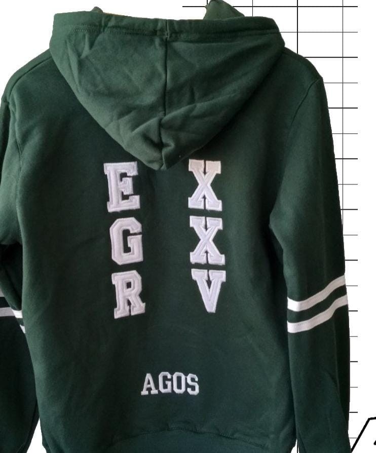 Buzos de Egresados con Remeras - Imagen 3
