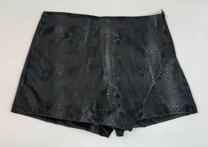 Short Pollera Serpiente