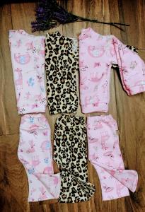 Conjunto Beba,en Frisa Digital con Broche Talle 1 al 5 - Miniatura 2