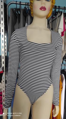 Body con Cuello Cuadrado y Mangas Largas - Miniatura 2