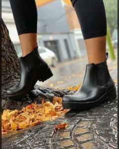 Botas de Lluvia - Miniatura 2