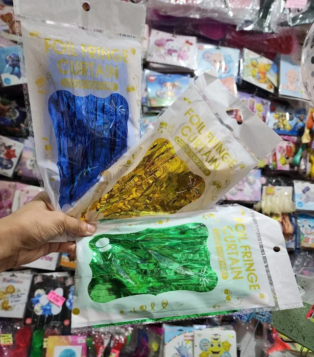 Cortinas Metalizadas de Moda para Cumpleaños