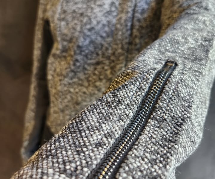 Campera con Cierre ( Importado) - Imagen 2