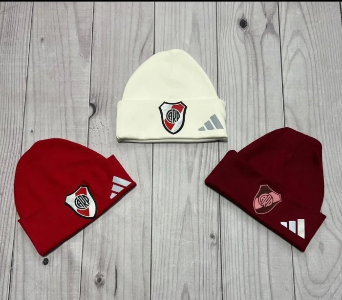 Gorros de River