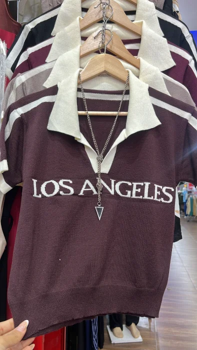 Remera "los Angeles" Cuello Chomba