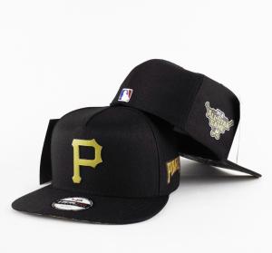 Gorras Planas con Cerradas
