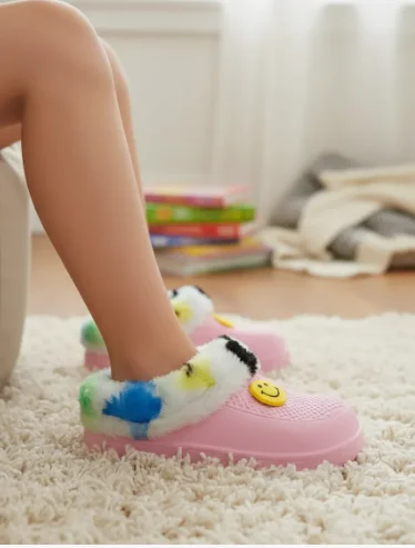 Pantufla Harenna de Niños Liviana con Corderito Art.244