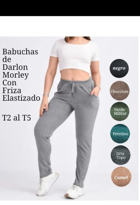 Babuchas de Darlon Morley con Friza