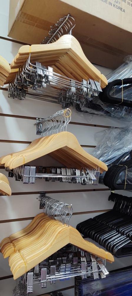 Perchas  Madera con Broche de Niños - Imagen 3
