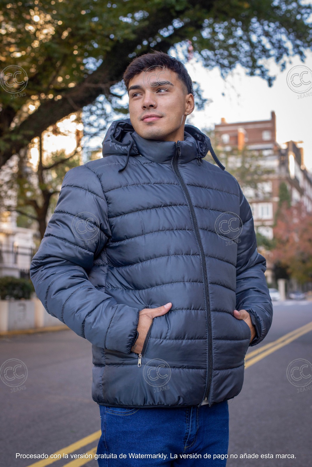 Salvador- Campera Inflable  Gris - WhatsApp%20Image%202025-05-26%20at%201.59.41%20PM%20(2).jpeg