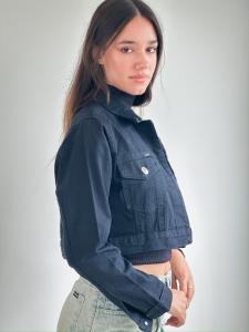 Campera Isabela Cortita Negra - Miniatura 3