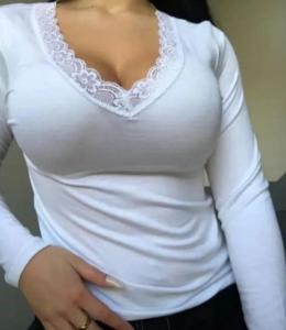 Camiseta de Puntilla Ancha