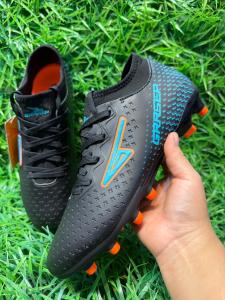 Botines de Futbol 11 Importado
