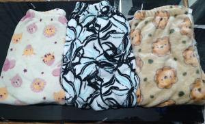 Pijama Polar Soft  de Adulto - Miniatura 3