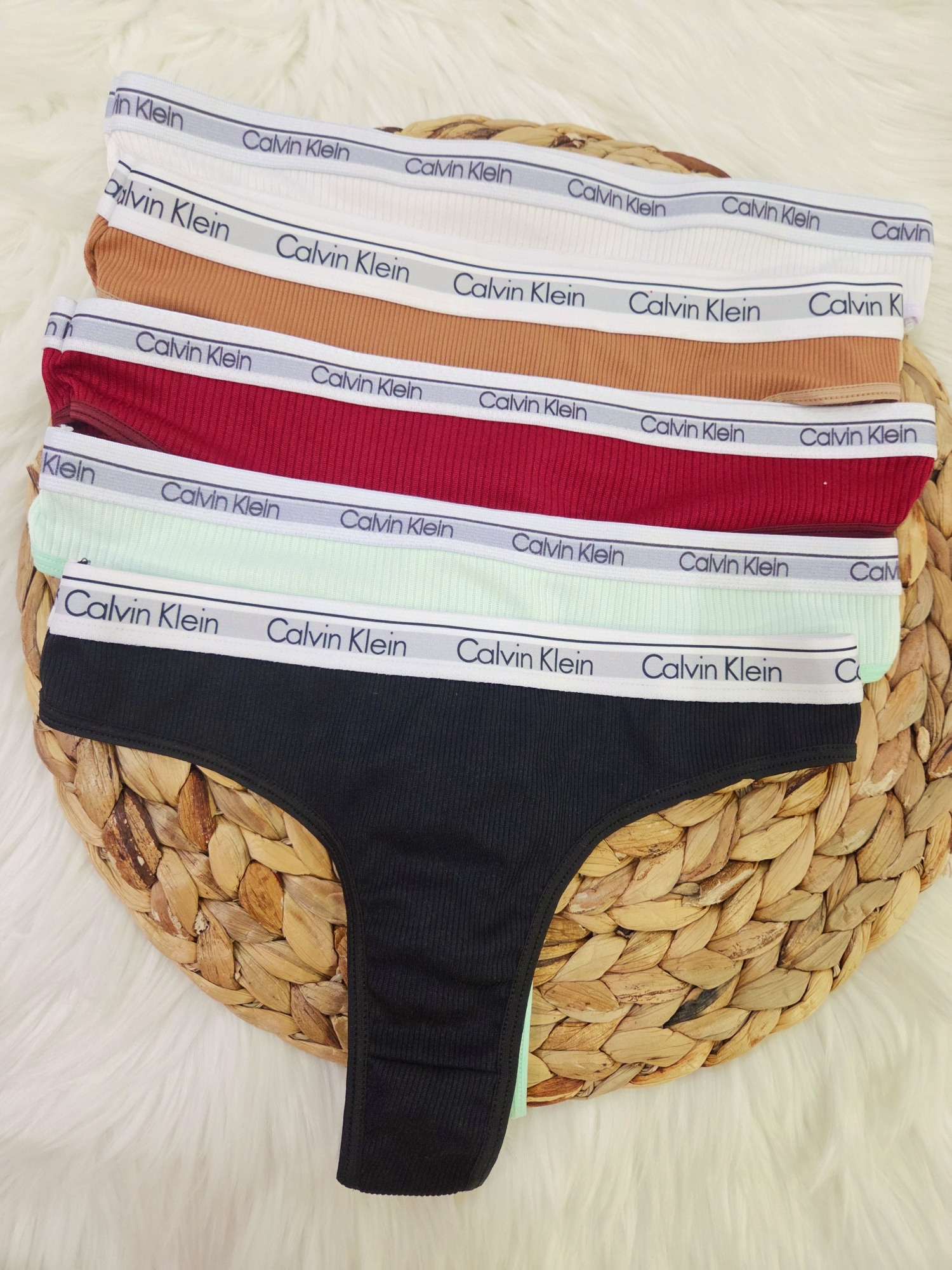 Colales Morley Calvin Klein - Imagen 2