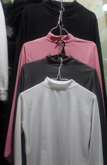 Camisetas con Cuello Alto