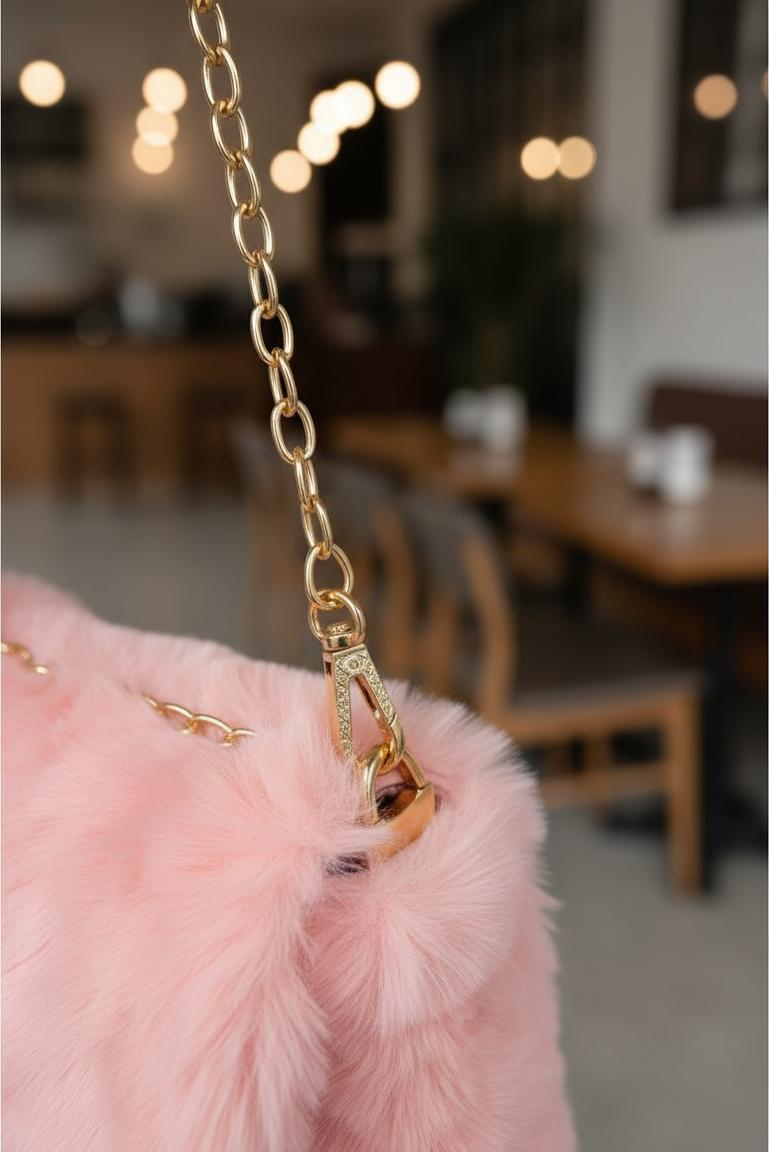 Cartera Peluche Niñas Nenas Accesorios Infantil Suave Moderno Tendencia - D_NQ_NP_819461-MLA92609527007_092025-F.jpg