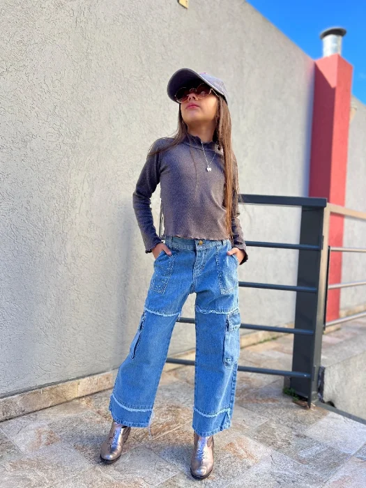 Mom Cargo Frayed Brillos