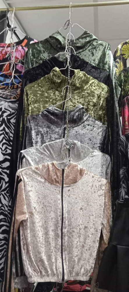 Campera Plush - Imagen 6