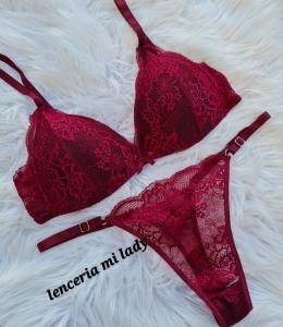 Conjunto Triangular X Docena