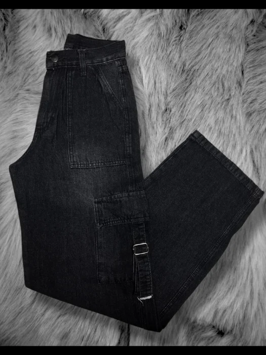Pantalón Cargo Gris Oscuro Rígido Wide Leg