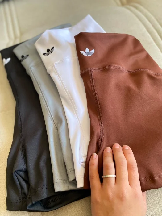 Conjunto Ad