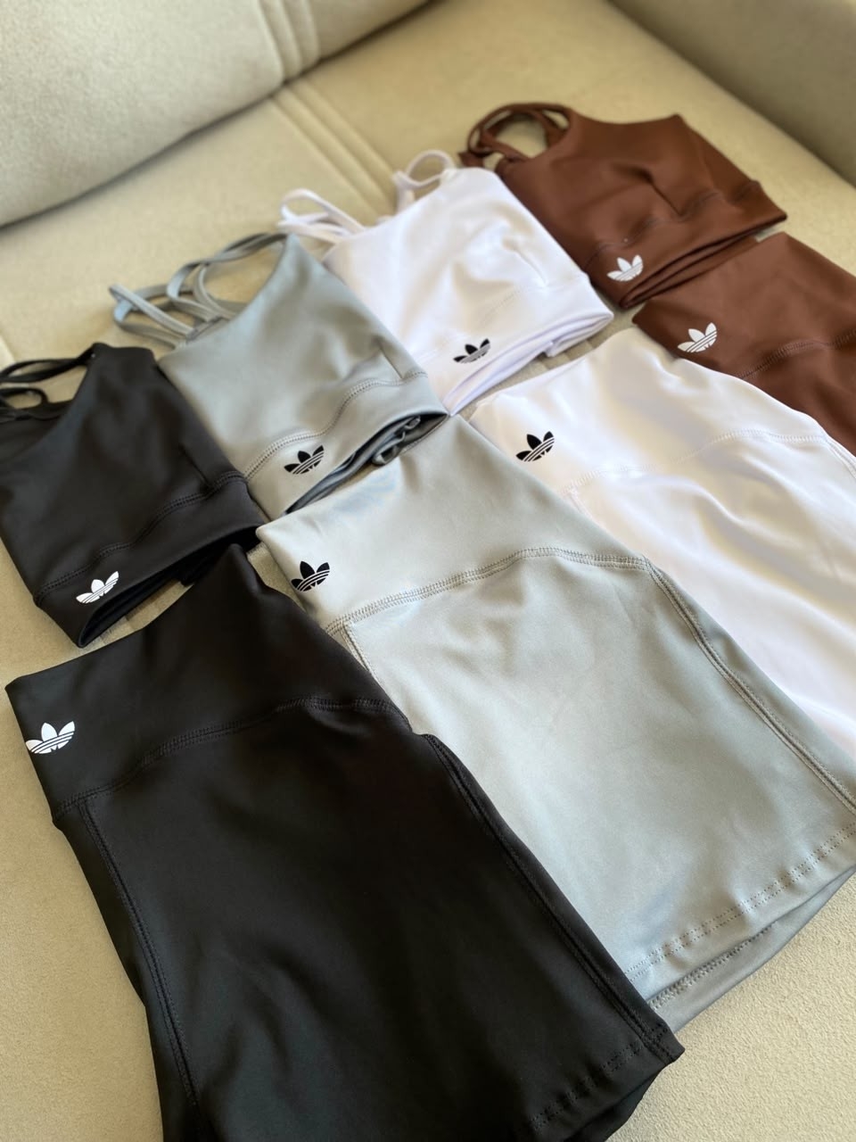 Conjunto Ad - Imagen 3