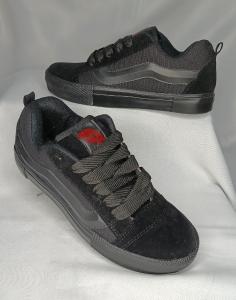 Knu Total Black - Miniatura 3
