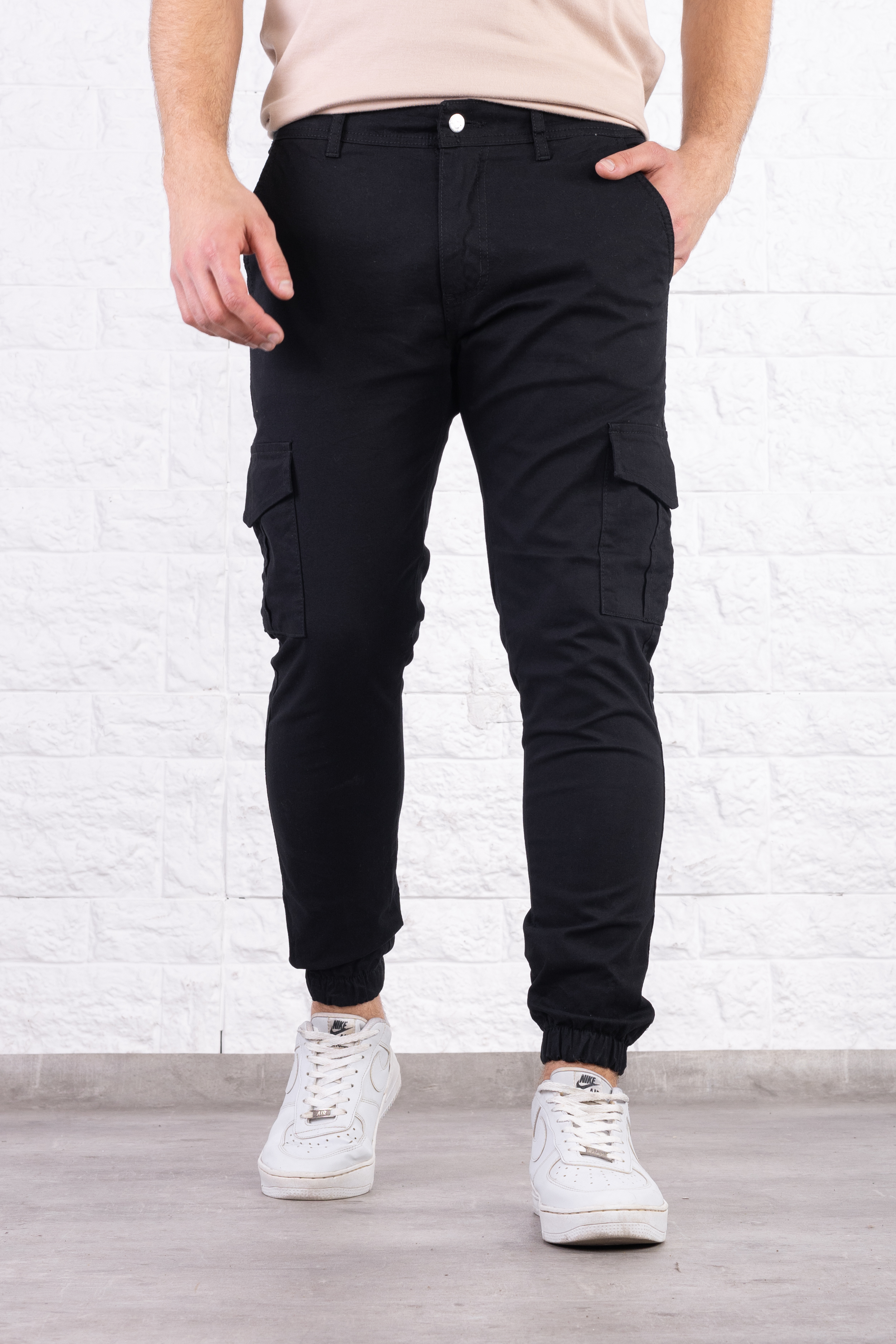Jogger Chupin de Gabardina - VS241260.jpg