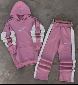 Conjunto Nike Dama Premium