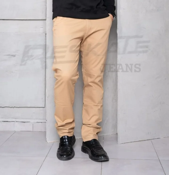 Pantalón Bolsillo Chino Semi Recto