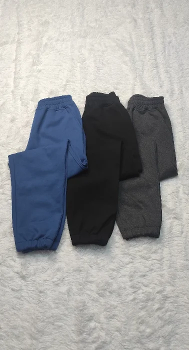 Joggers con Puño Frizados