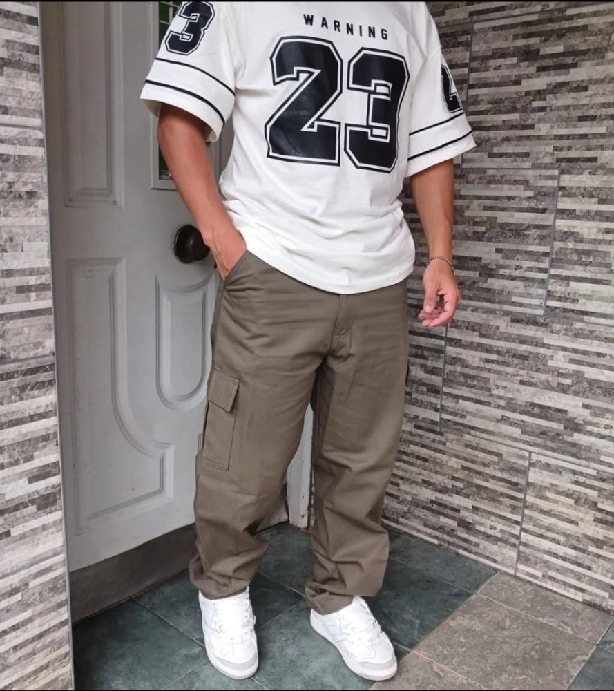 Cargo de Hombre Gabardina con Elastico - Imagen 2