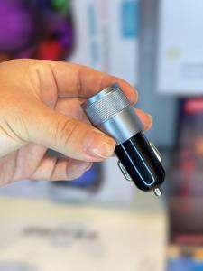 Adaptador de Auto  2en 1  38w  Usb y Usb C - Miniatura 2