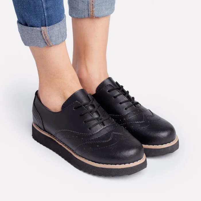 Zapatilla Lucy Negro
