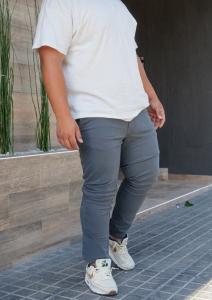 Pantalon  Chino Semi Chupin Gris Topo Elastizado - Miniatura 2