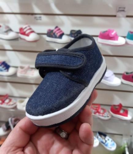 Zapatillas con Abrojos del 18 al 21