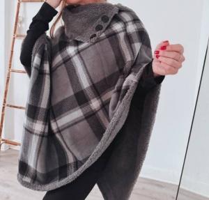 Poncho Cuadrille Botón