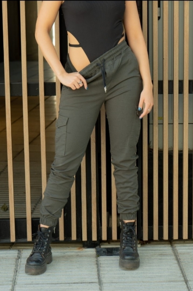 Jogger Cargo Verde Dama - Imagen 2