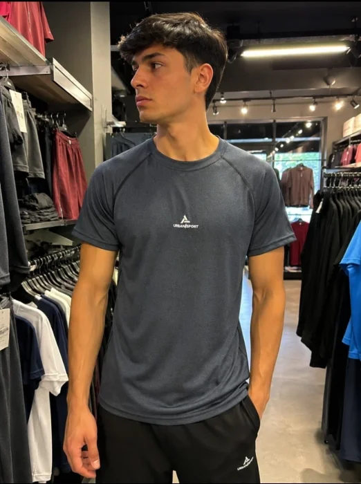Remera Deportiva Recorte