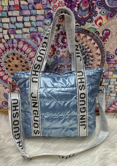 Ingreso un Nuevo Modelo de Bolso Puffer  Rompeviento