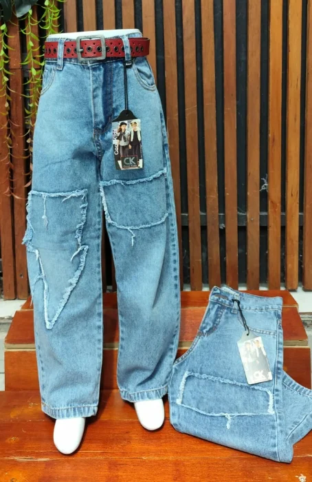 Jeans Baggy con Parche